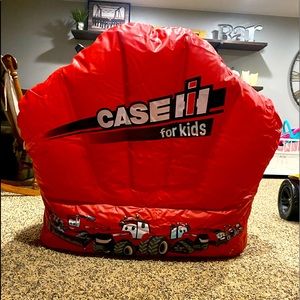 COPY - Limited edition kids CASE ih chair.NEW IN BOX